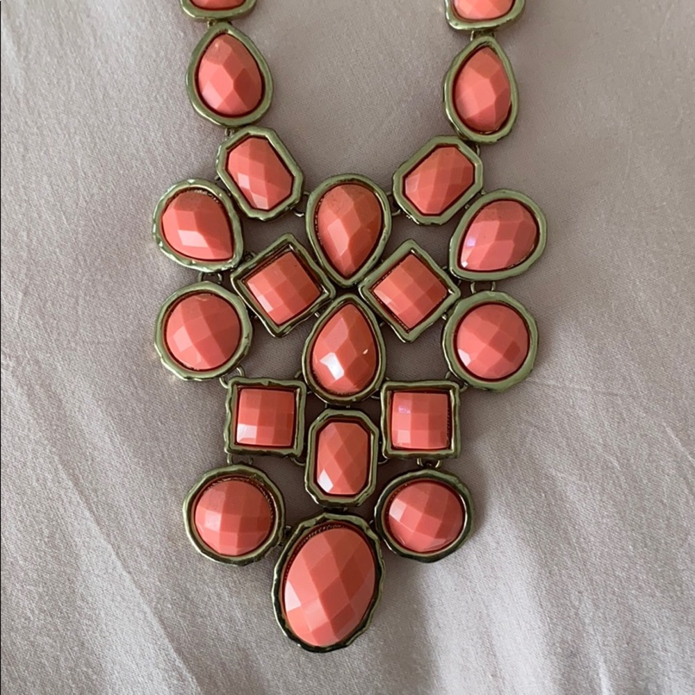 Statement necklace - Picture 3 of 6